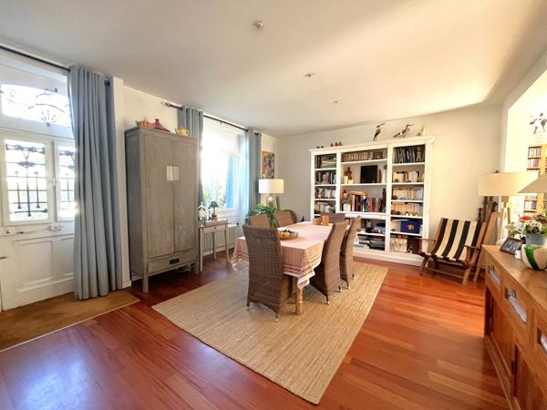 A VENDRE- Maison de charme des années 30 à deux pas du port et du cœur de ville – VANNES