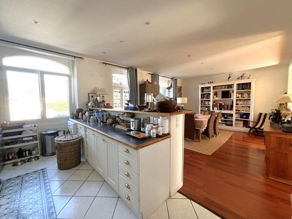 A VENDRE- Maison de charme des années 30 à deux pas du port et du cœur de ville – VANNES