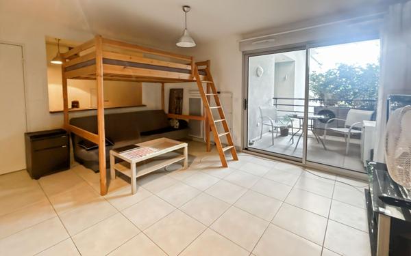 Appartement à vendre    1 pièce • 30 m2 Antibes