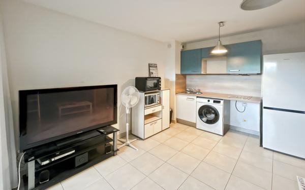 Appartement à vendre    1 pièce • 30 m2 Antibes