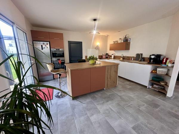 Maison à vendre |  Contres |  5 pièces | 113 m²