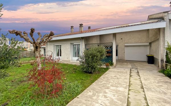 Maison à vendre    3 pièces • 80 m2 Bon-Encontre