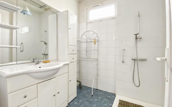 Maison à vendre    3 pièces • 80 m2 Bon-Encontre