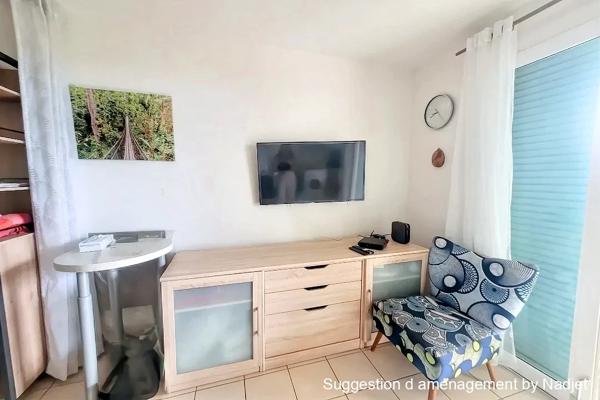 studio vue mer avec Jardin