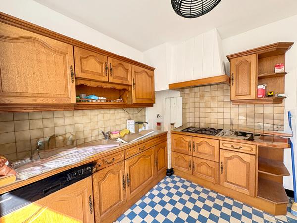 MAISON DE T4 - SECTEUR CHATEAU-GONTIER