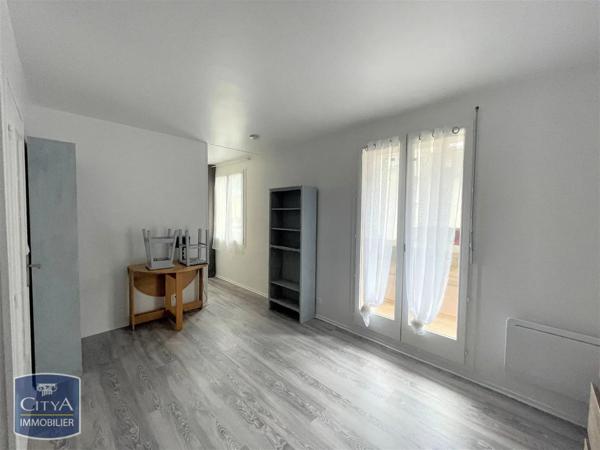 Appartement à louer 1 pièce 27.77m² Guéret (23000)