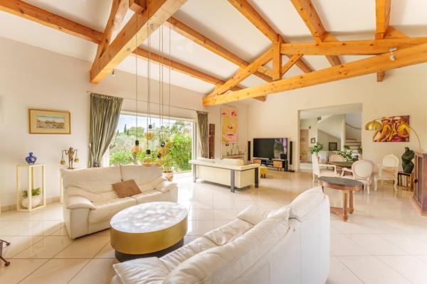 Vente Maison de luxe Montpellier 9 Pièces 269 m²