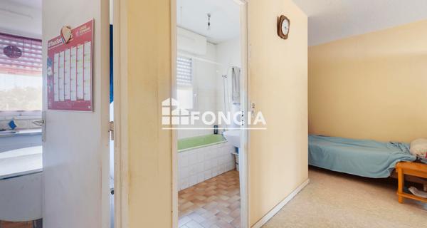 À vendre Studio 33.68 m² - Mont-de-marsan 40000