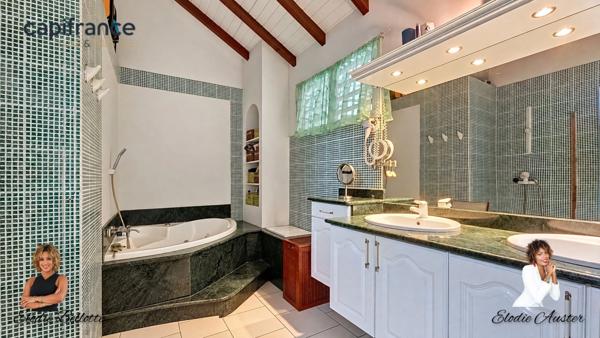 Villa spacieuse T6 avec piscine et son appartement T3 secteur calme et recherché