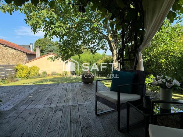 Un havre de paix rénové avec soin, au coeur d'un village dynamique