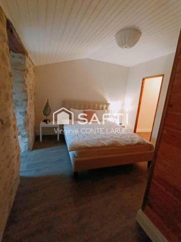 Un havre de paix rénové avec soin, au coeur d'un village dynamique