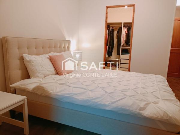 Un havre de paix rénové avec soin, au coeur d'un village dynamique