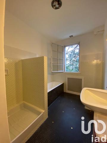 Maison 7 pièces de 242 m² à Saint-Pierre-lès-Nemours (77140)