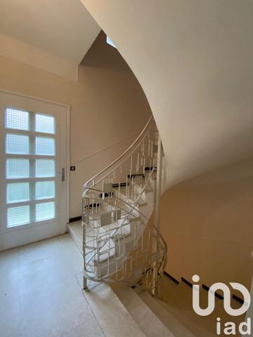 Maison 7 pièces de 242 m² à Saint-Pierre-lès-Nemours (77140)