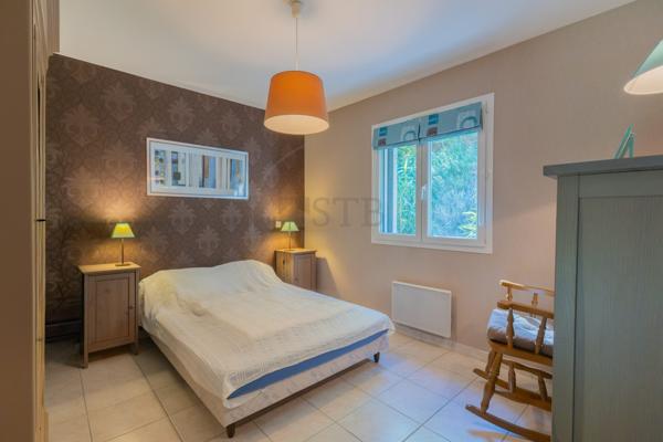 Maison familiale avec piscine et vue exceptionnelle