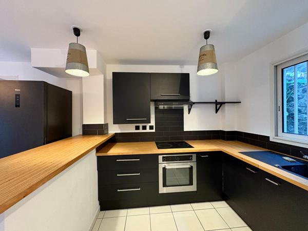 Magnifique appartement duplex avec vue sur l'Étang-Salé