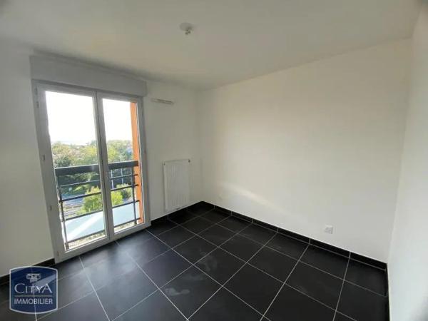 Appartement à louer 3 pièces 65.75m² Villeneuve-Loubet (06270)