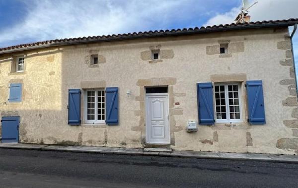 Vente Maison Nanteuil-en-vallee   