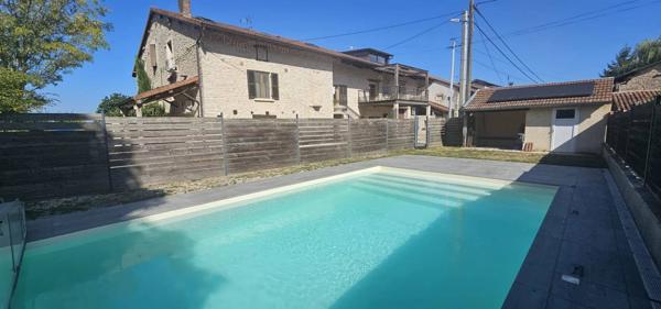 Maison en pierre 224m2 hab. piscine et 145m2 d'annexe