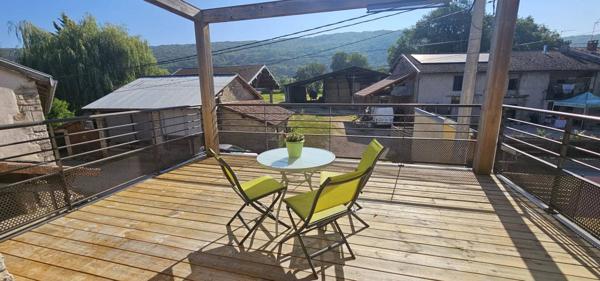 Maison en pierre 224m2 hab. piscine et 145m2 d'annexe