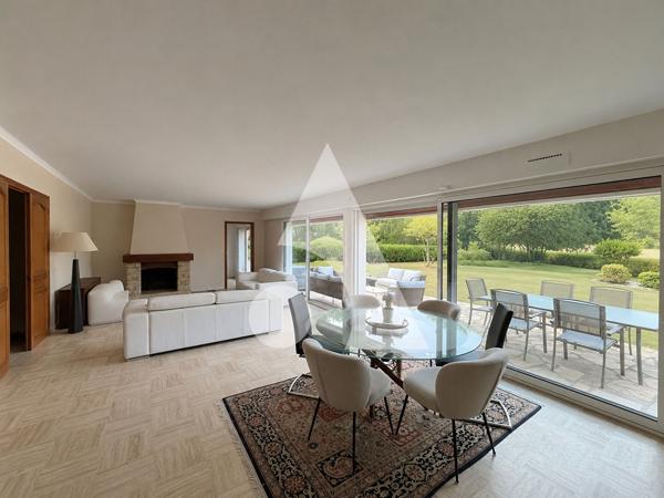 Maison 9 pièces 230 m2