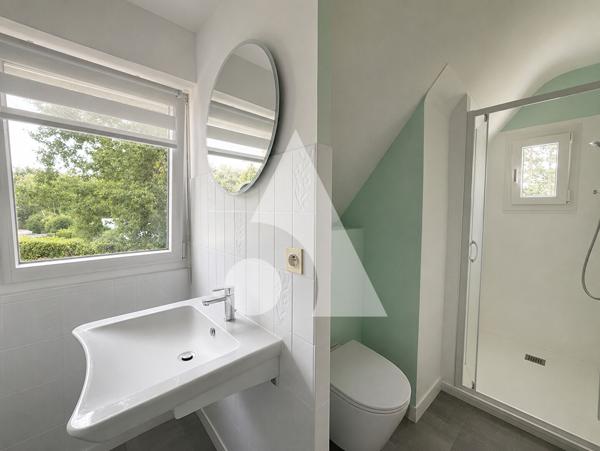Maison 9 pièces 230 m2
