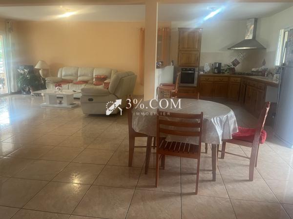 Maison 8 pièce(s) 4 chambre(s) 159 m²