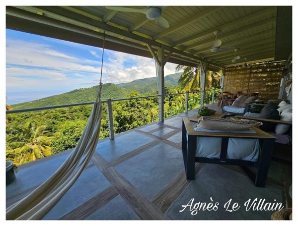 Villa + Appartement T3 Vue Mer et Morne avec Piscine sur 3 500 m2