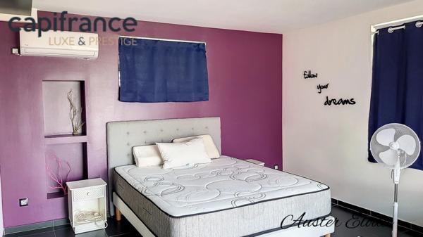 Villa T4 de 150 m2 et sa dépendance T3 de 100 m2 vue mer