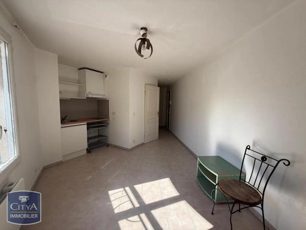 Appartement à louer 1 pièce 19.04m²