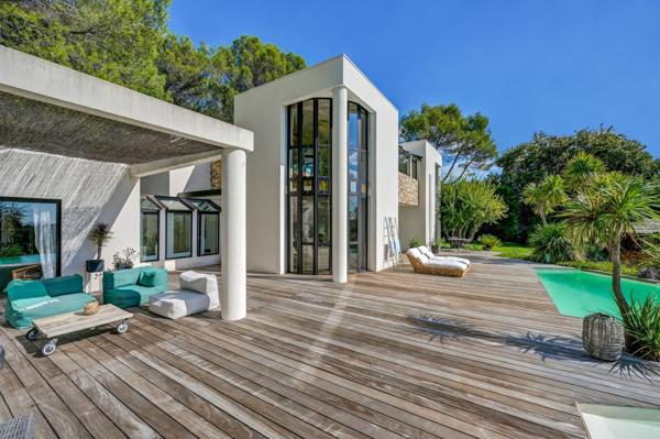 Vente Maison de luxe Aix-en-Provence 6 Pièces 300 m²