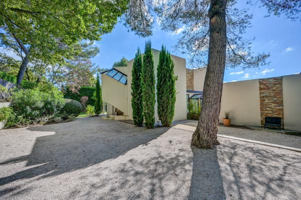 Vente Maison de luxe Aix-en-Provence 6 Pièces 300 m²