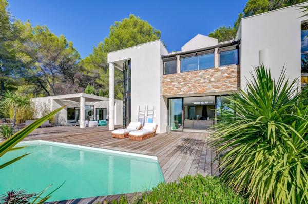 Vente Maison de luxe Aix-en-Provence 6 Pièces 300 m²