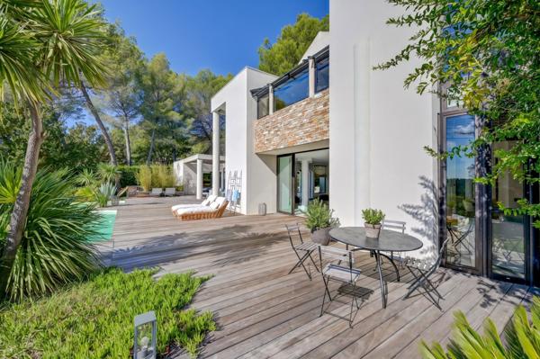 Vente Maison de luxe Aix-en-Provence 6 Pièces 300 m²