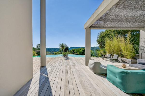 Vente Maison de luxe Aix-en-Provence 6 Pièces 300 m²
