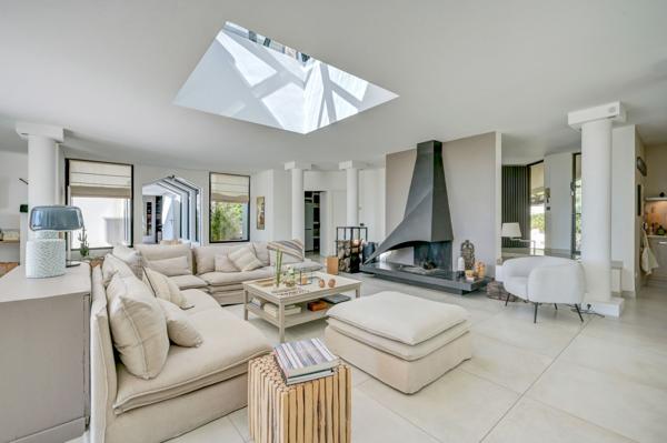 Vente Maison de luxe Aix-en-Provence 6 Pièces 300 m²