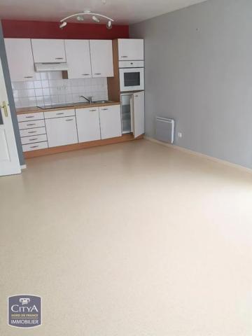 Appartement à louer 2 pièces 39.21m² Calais (62100)