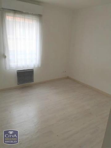 Appartement à louer 2 pièces 39.21m² Calais (62100)