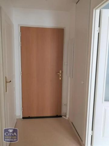 Appartement à louer 2 pièces 39.21m² Calais (62100)