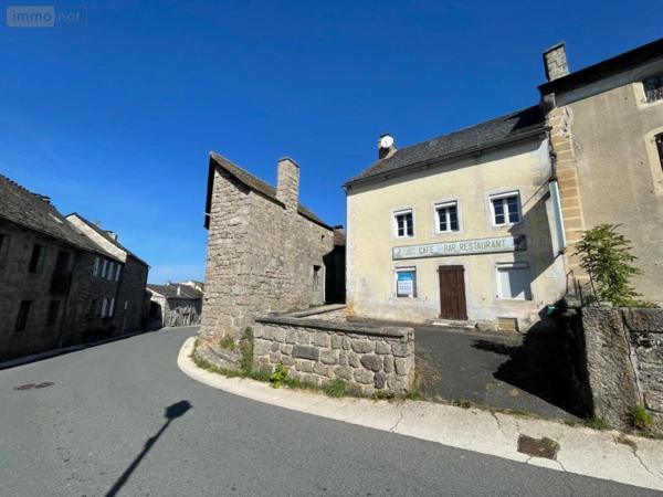 Maison à vendre à Saint-Denis-en-Margeride en Lozère (48700), ref : 48032-124