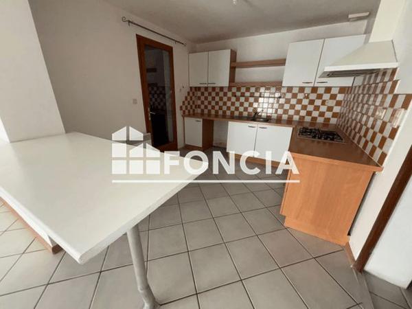 Location Maison 4 pièces 105 m² - 11 LA LAMANE Saramon 32450