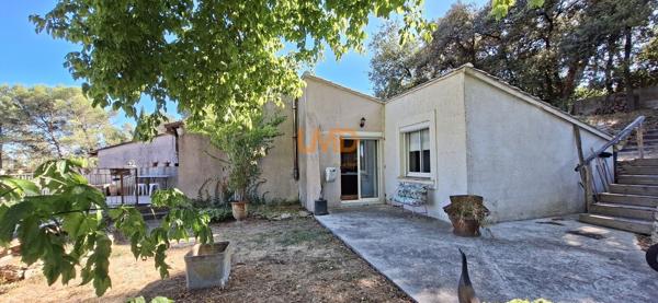 Villa T3 dans la garrigue avec vue
