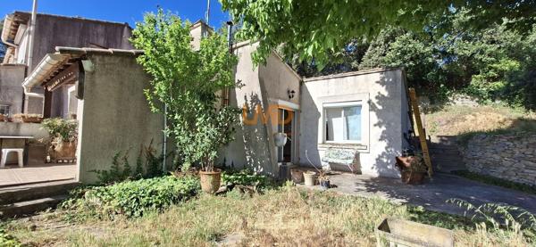 Villa T3 dans la garrigue avec vue