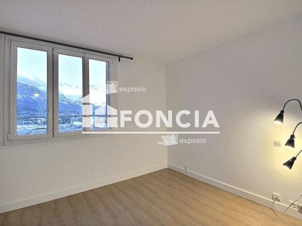 Location Appartement 4 pièces 67 m² - LES SAPINS BLEUS Saint Martin D Heres 38400