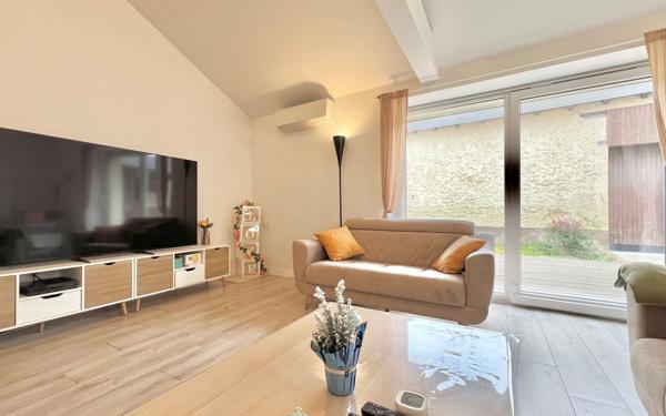 Maison à vendre    5 pièces •  Schwindratzheim