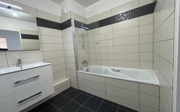 Appartement à louer    3 pièces • 74,29 m2 Le Plessis-Robinson