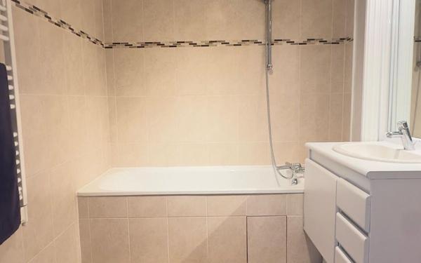 Appartement à vendre    3 pièces • 63,73 m2 Le Perreux-sur-Marne