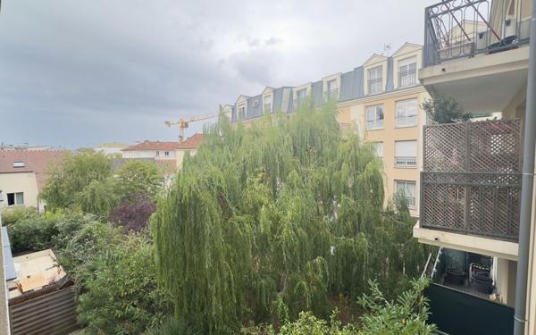 Appartement à vendre    3 pièces • 63,73 m2 Le Perreux-sur-Marne