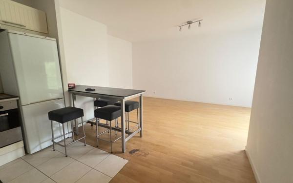 Appartement à vendre    3 pièces • 63,73 m2 Le Perreux-sur-Marne