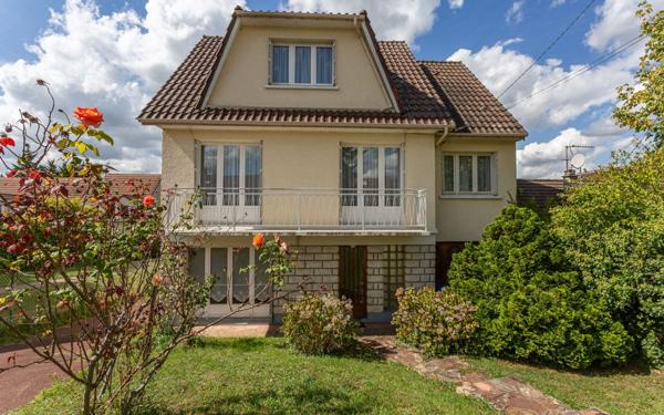 Maison à vendre    7 pièces • 154,84 m2 Montgeron